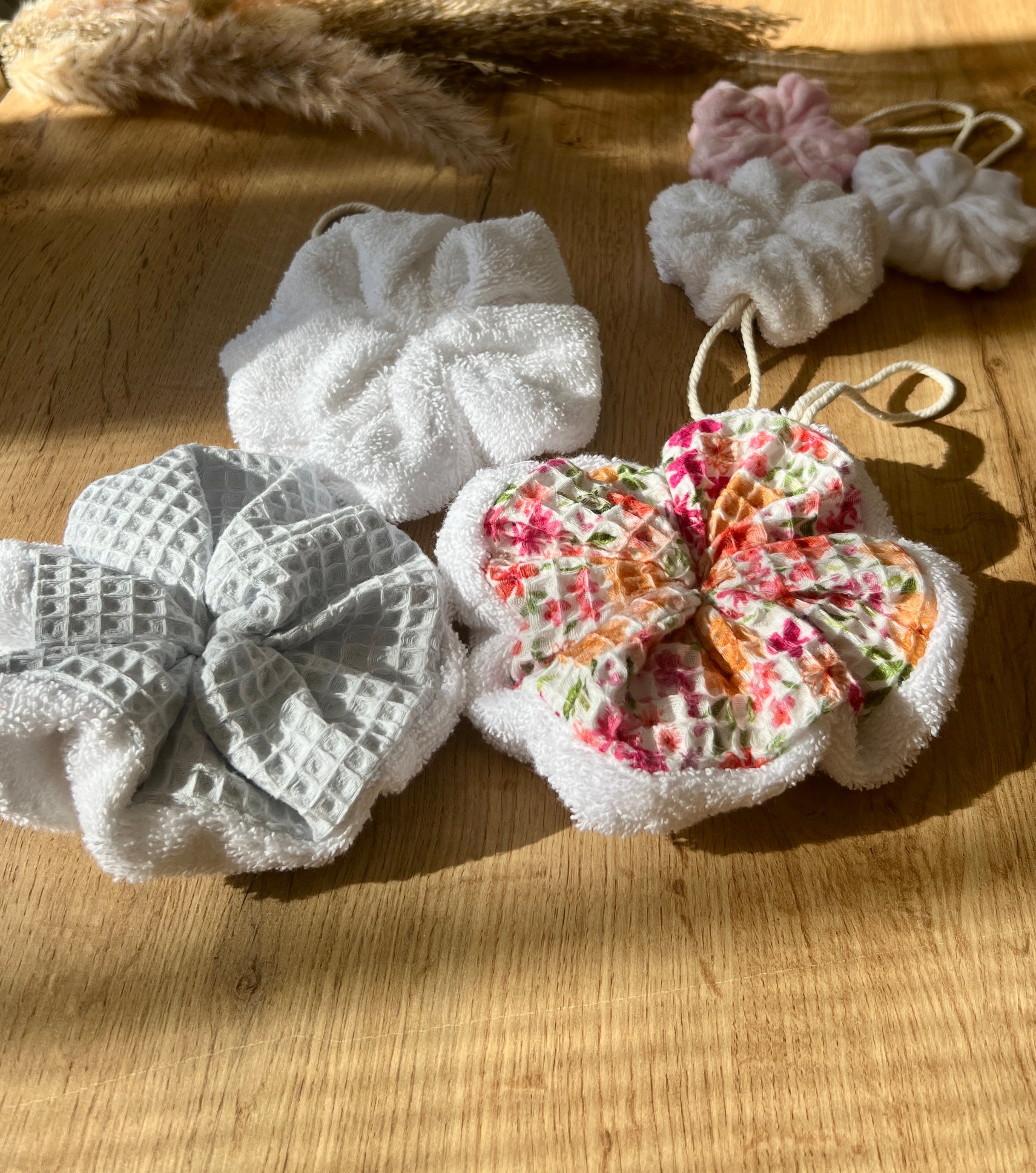 LES FLEURS DE DOUCHE