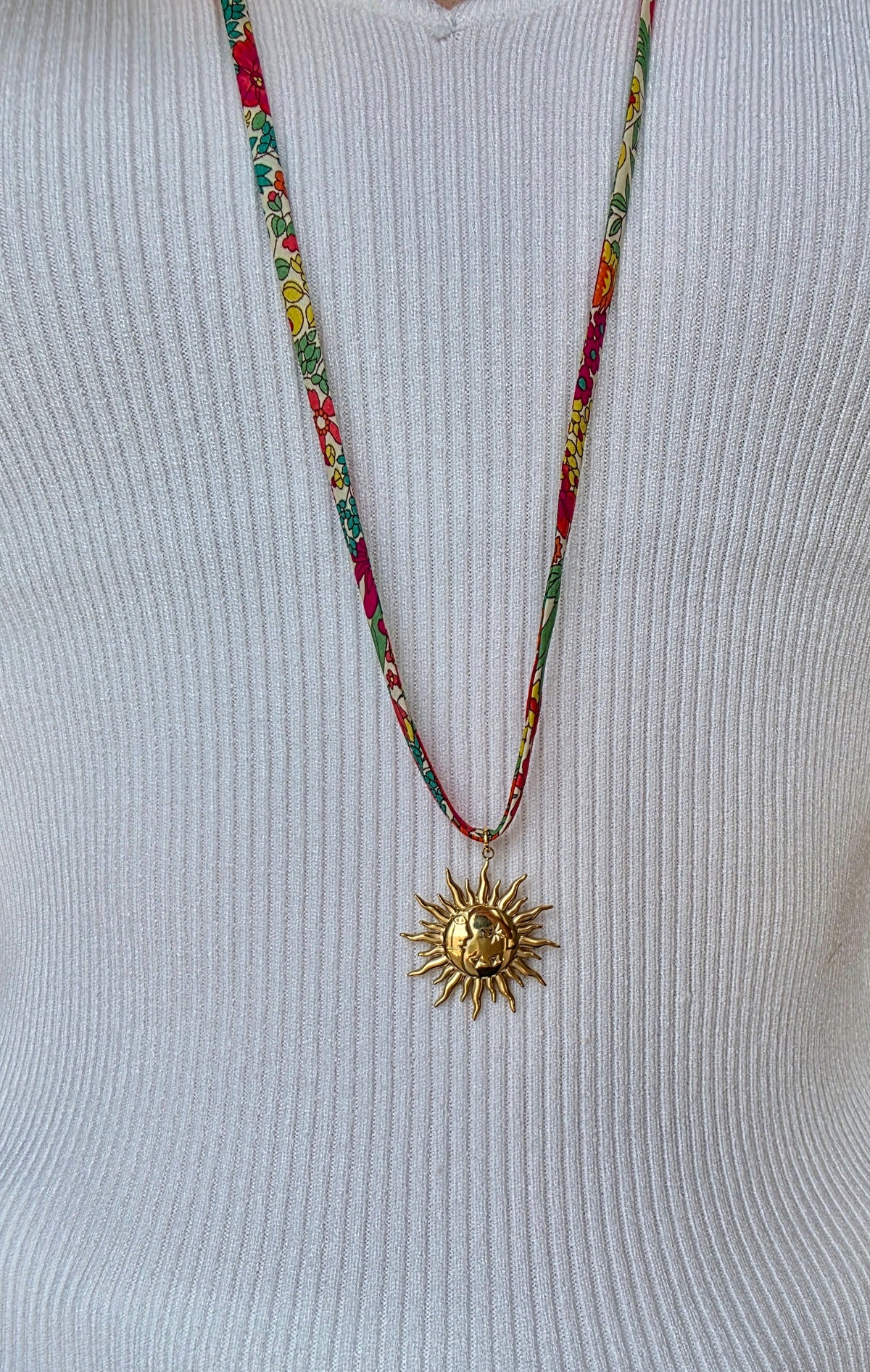 Collier long Liberty soleil