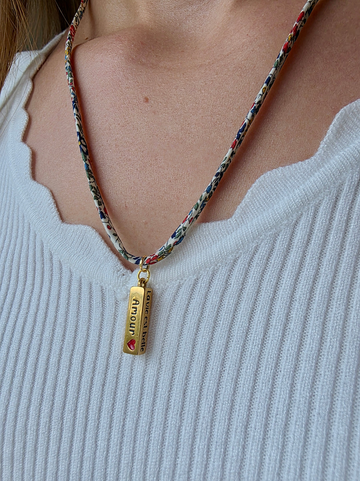 Collier Liberty amour