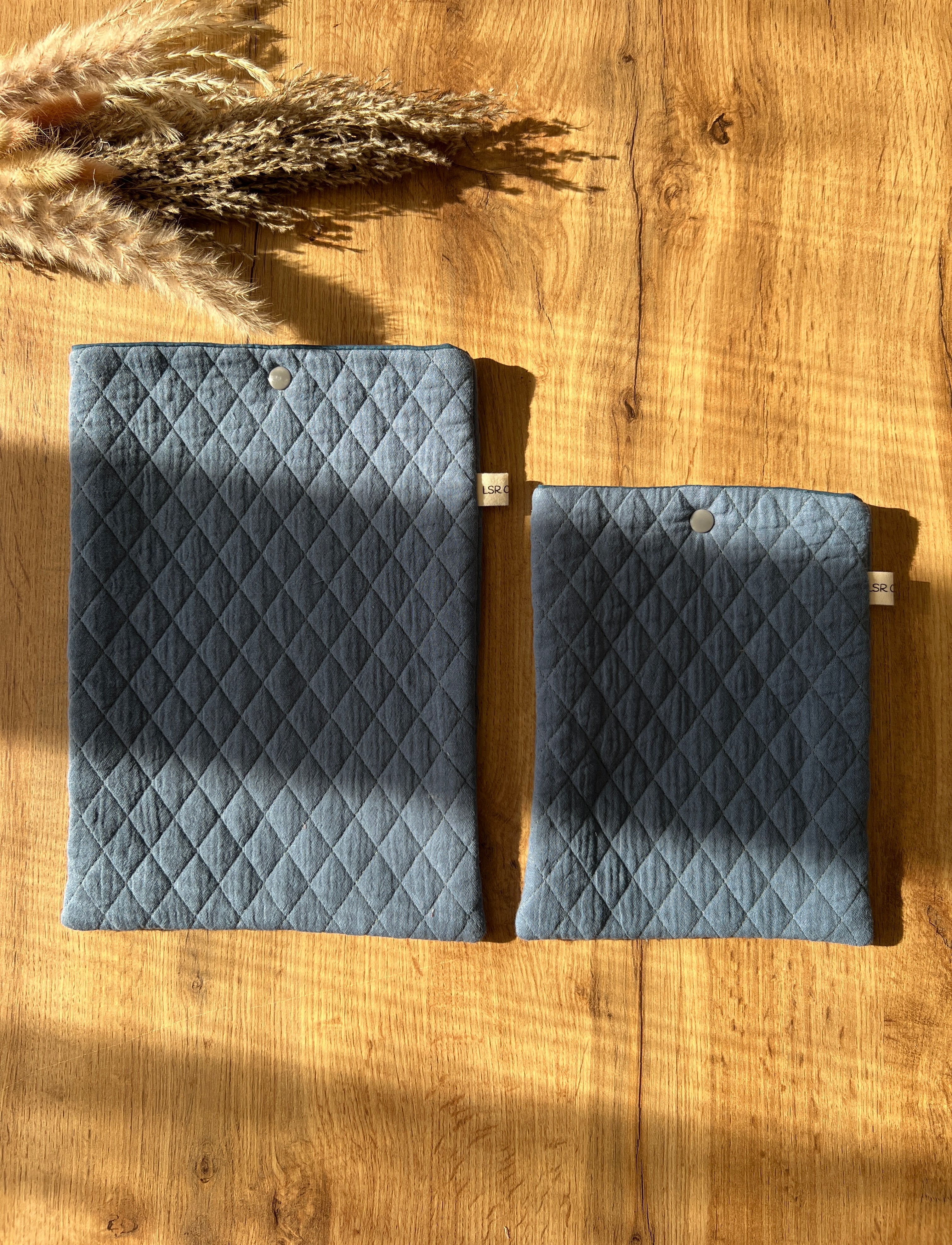 Pochette a livre - CAMASSIA